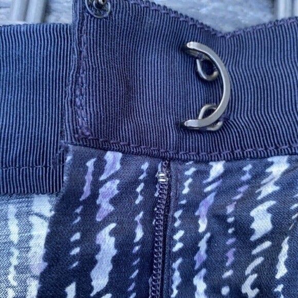 Ann Taylor Loft Skirt - Picture 4 of 5